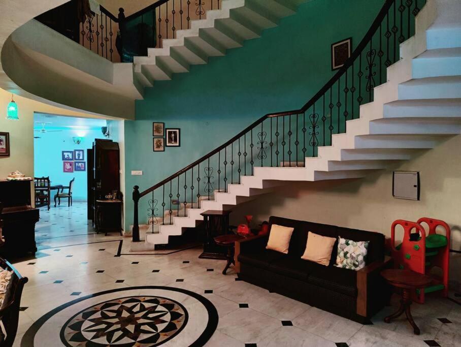 Basti House - Boutique Homestay Лакхнау Экстерьер фото