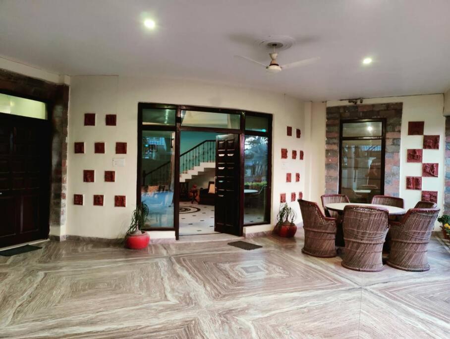Basti House - Boutique Homestay Лакхнау Экстерьер фото