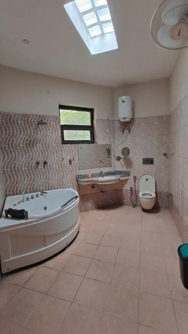 Basti House - Boutique Homestay Лакхнау Экстерьер фото