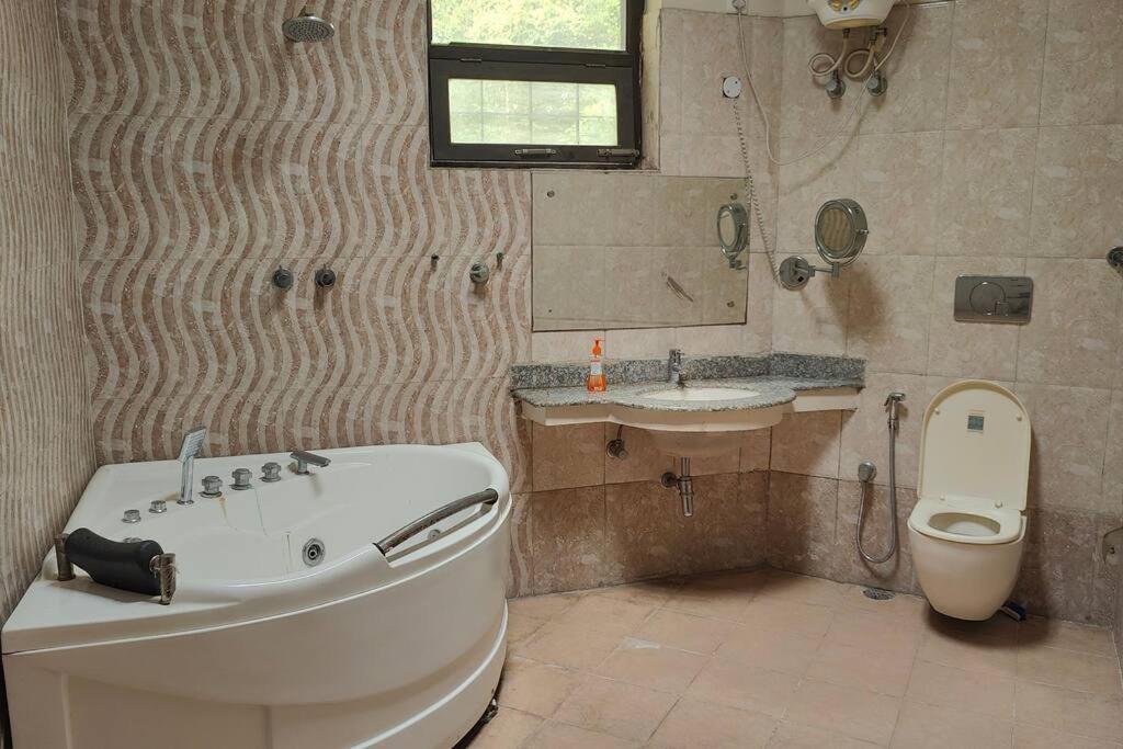 Basti House - Boutique Homestay Лакхнау Экстерьер фото